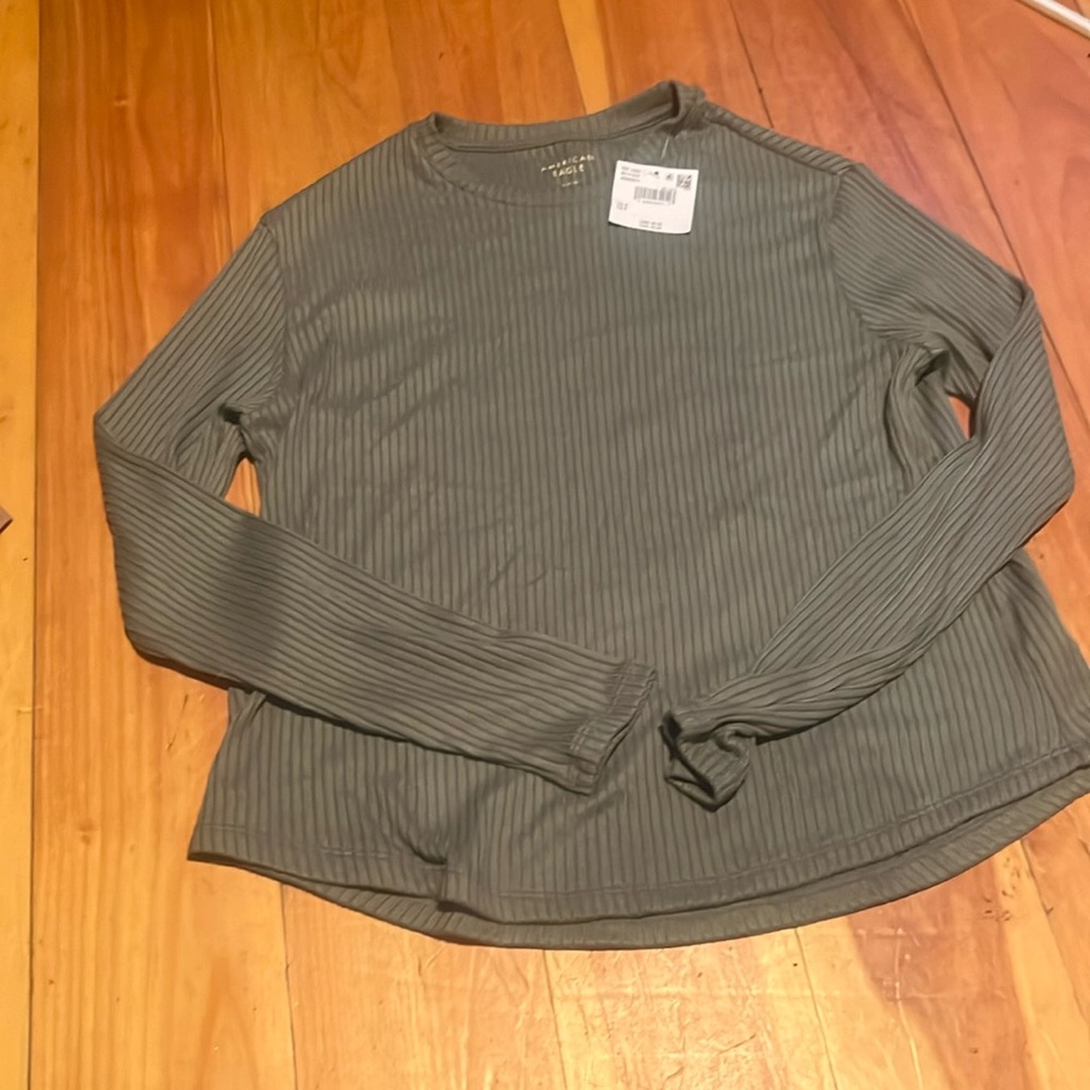 American Eagle shirt- Sage green- NWT- Small